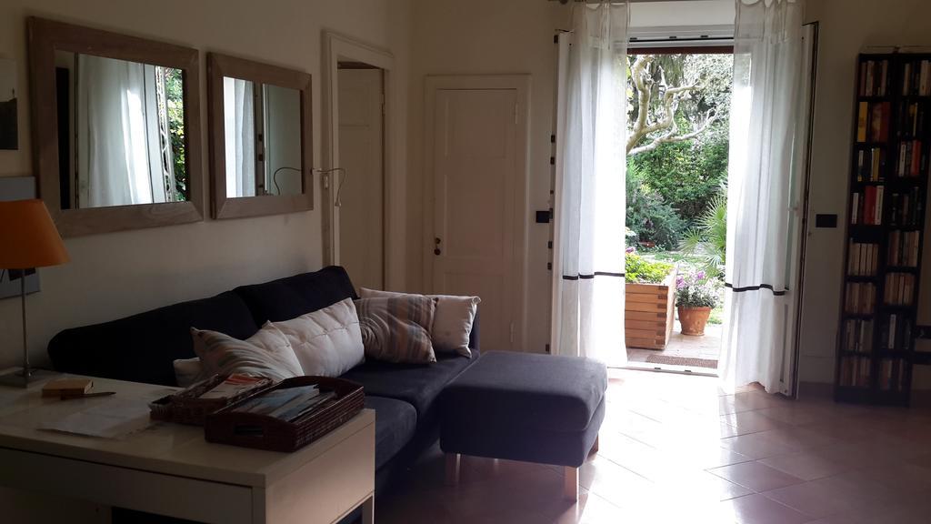 Casa Gabriella Apartment *
